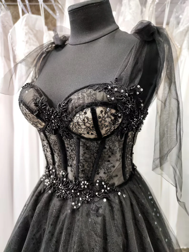 Black Wedding Dresses with Beaded Lace Appliques fg2666 - Image 3