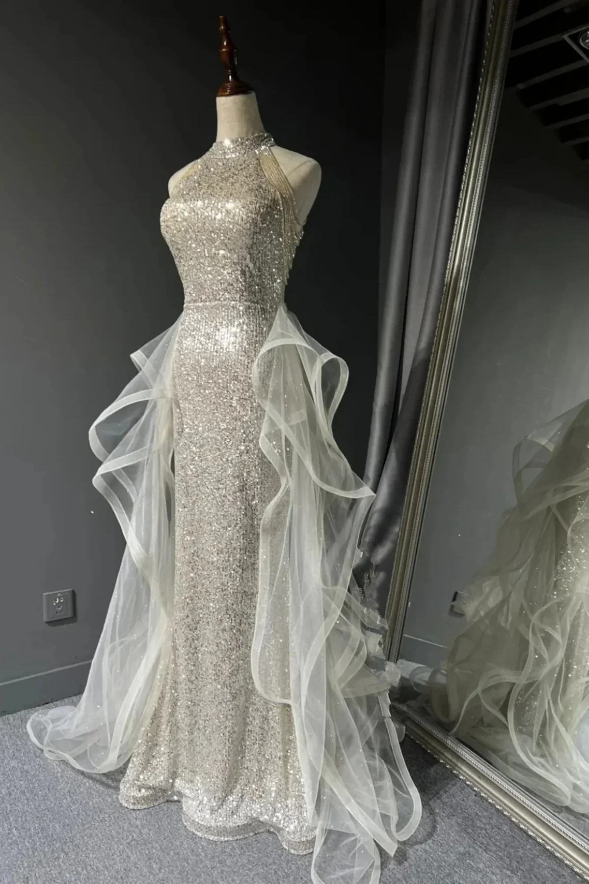 Chic White Tulle and Sequins Long Prom Dress, Halter A-line Party Dress Evening Dress fg8719 - Image 4