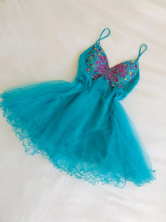 Dreamy A-line V Neck Tulle Homecoming Dress fg4317