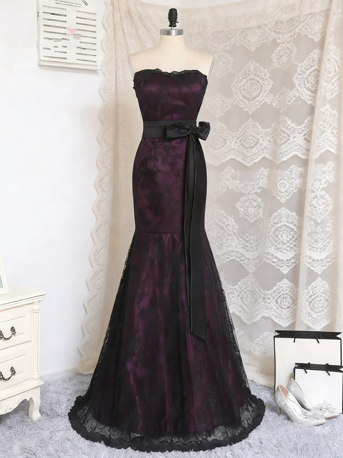 Gothic Purple and Black Lace Mermaid Prom Gown, Strapless Floor-Length Party Dress Evening Dress fg8734