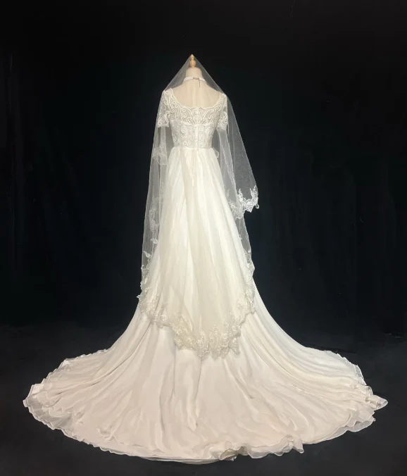 Ivory A Line Wedding Dress With Applique , Elegant Chiffon Wedding Gowns  fg8594 - Image 2